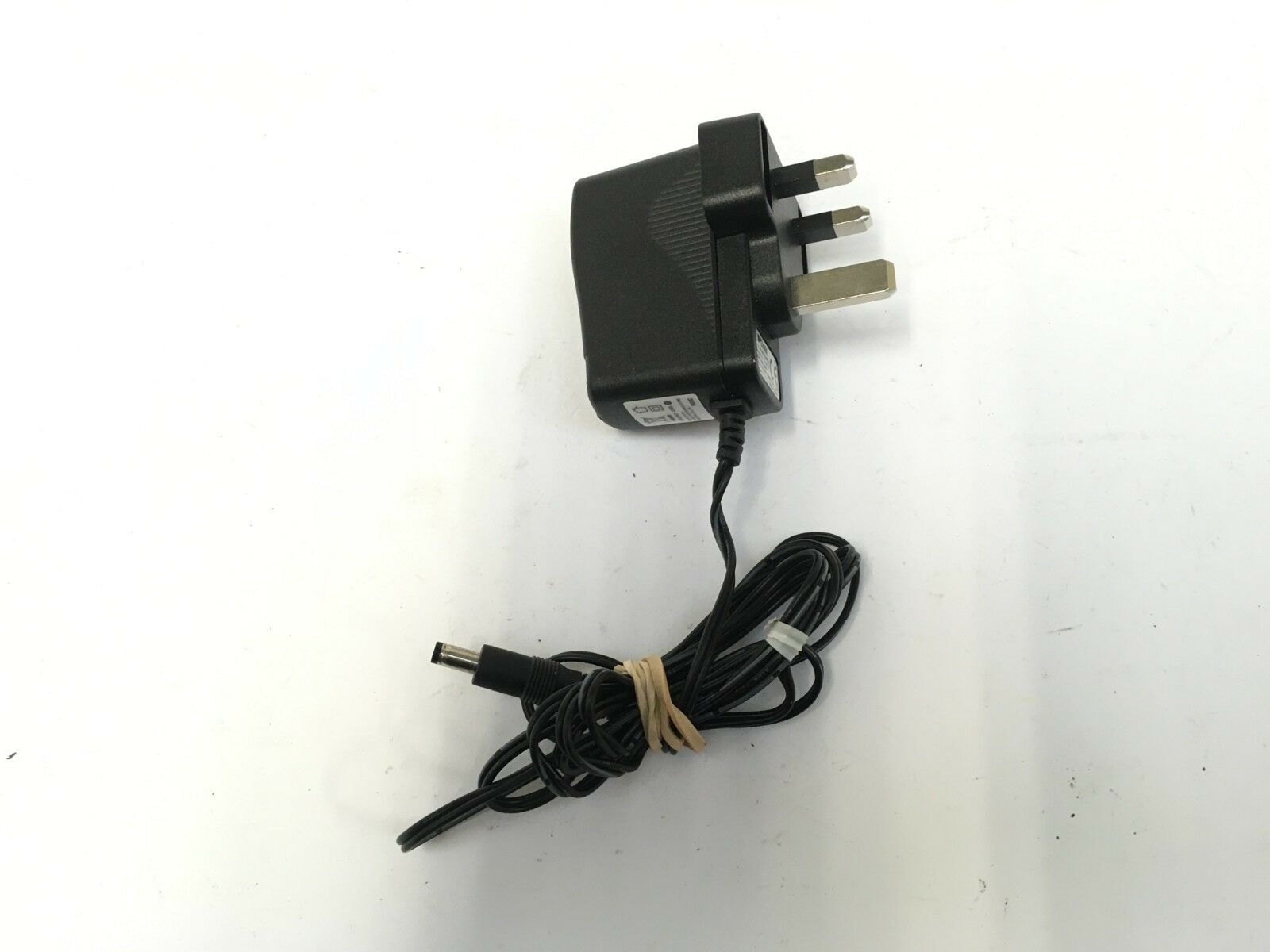 NEW D-LINK AC Power Supply Adapter AMS1-0501200FB 5V 1.2A 6W ac adpater UK PLUG